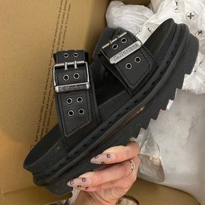 Doc martens platform Sandles